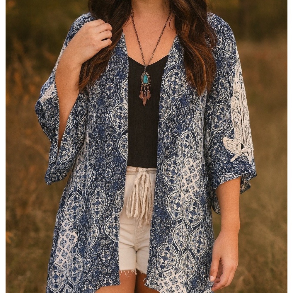Ember Blue & Cream Floral Sheer Stretch Bell Sleeve Open Front Kimono L